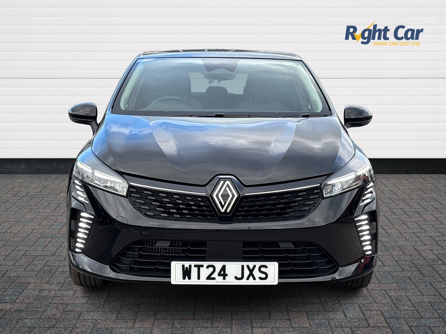 Used Renault Clio 2024 for sale - 77885492: Photo 7