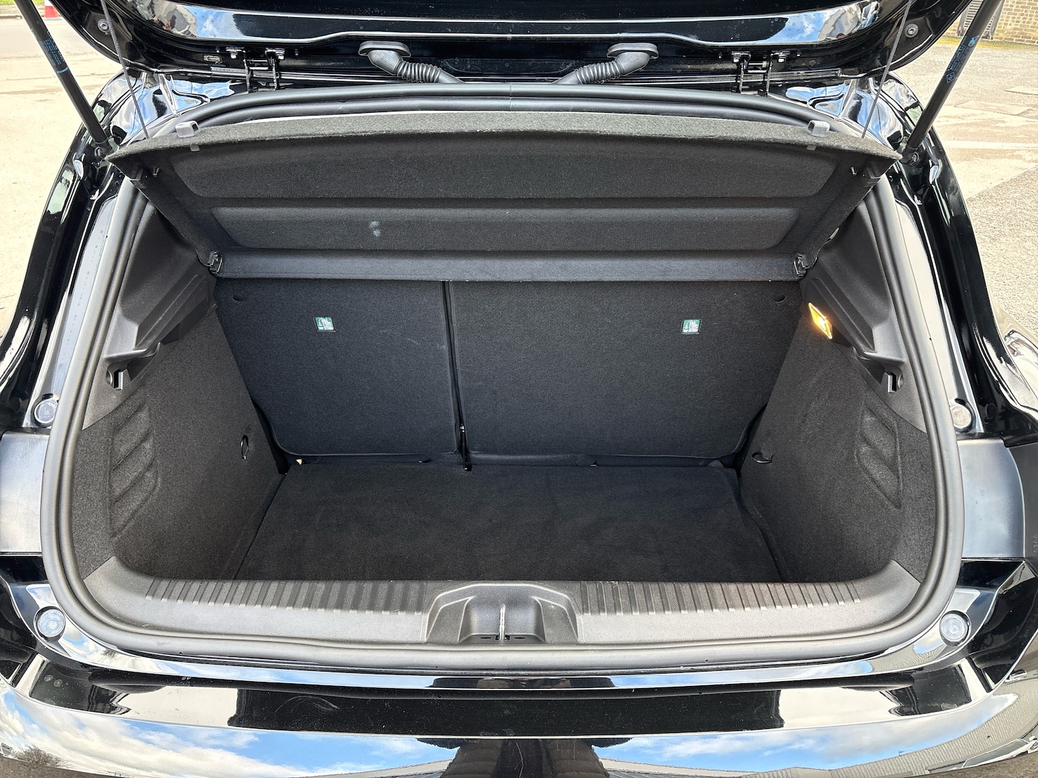 Used Renault Clio 2024 for sale - 77885492: Photo 9