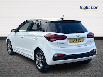 Used Hyundai i20 2019 for sale - 76125157: Photo 3