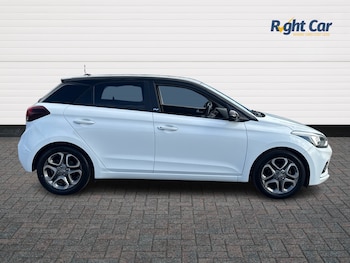 Used Hyundai i20 2019 for sale - 76125157: Photo 4