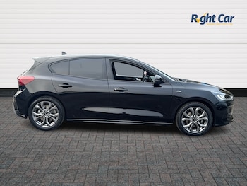 Used Ford Focus 2023 for sale - 76514600: Photo