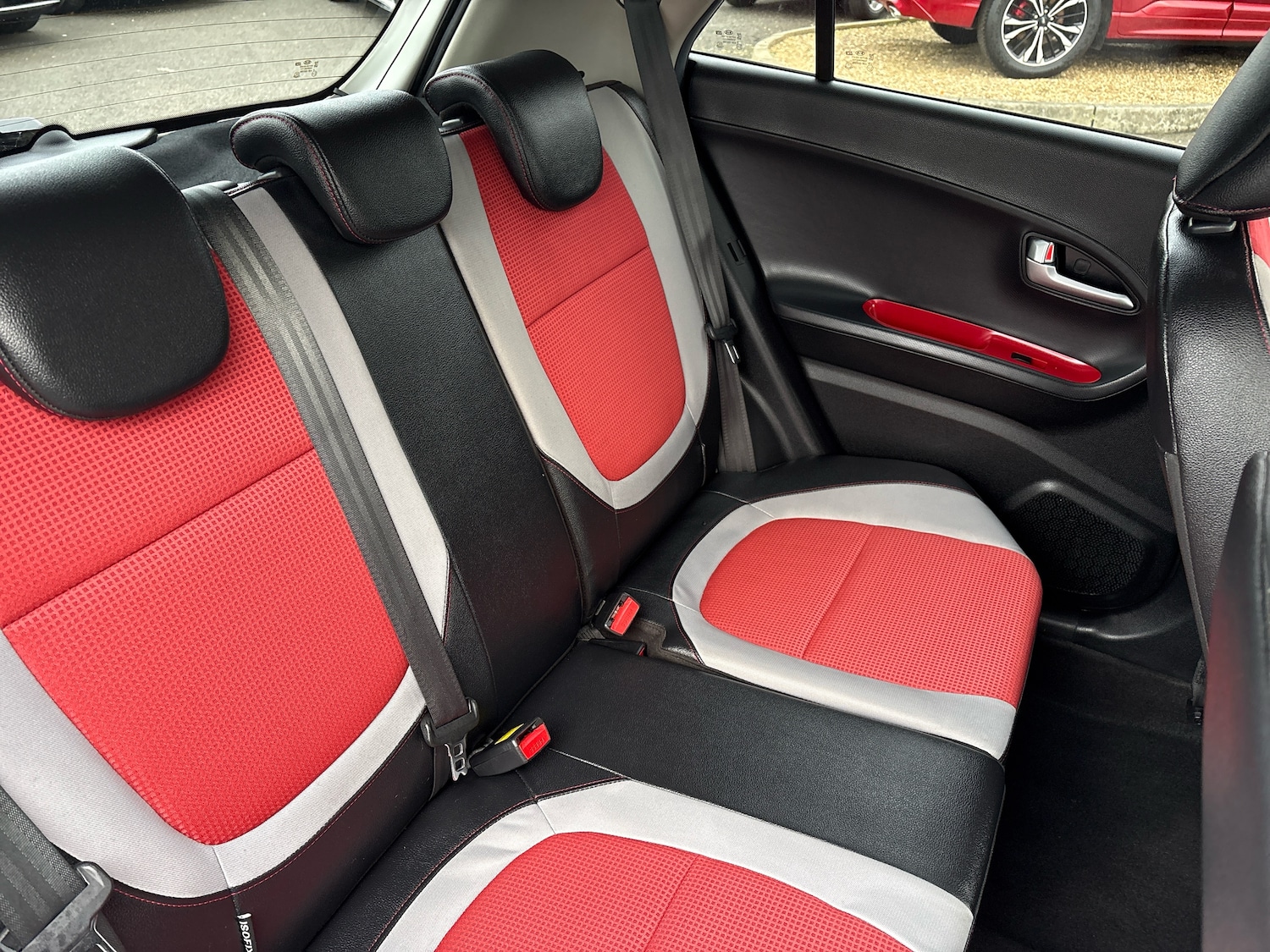 Used Kia Picanto 2017 for sale - 76731666: Photo 10