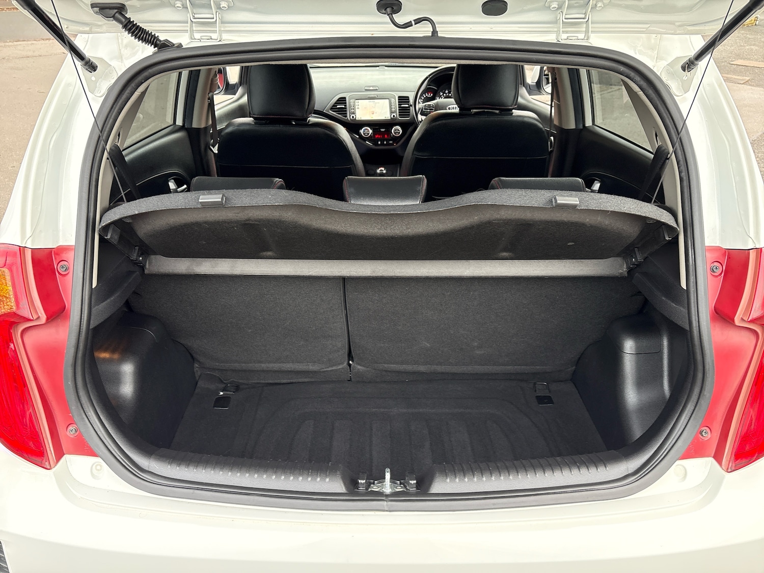 Used Kia Picanto 2017 for sale - 76731666: Photo 9