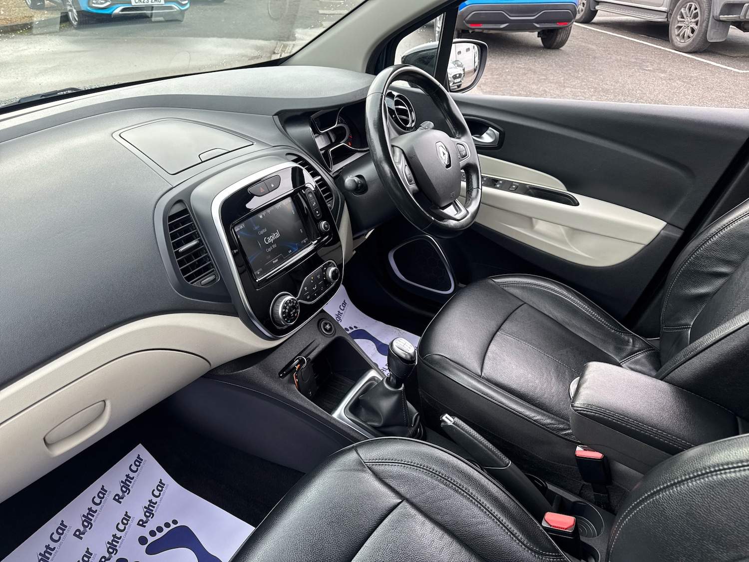 Used Renault Captur 2019 for sale - 76434487: Photo 2