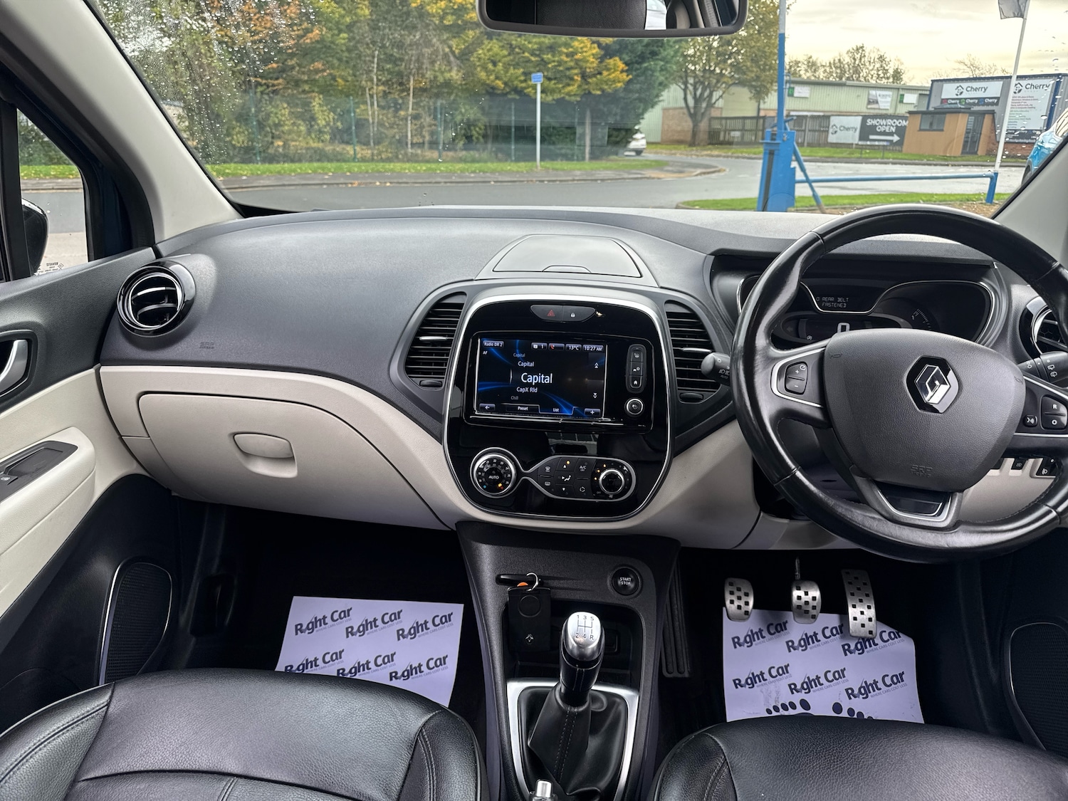 Used Renault Captur 2019 for sale - 76434487: Photo 8