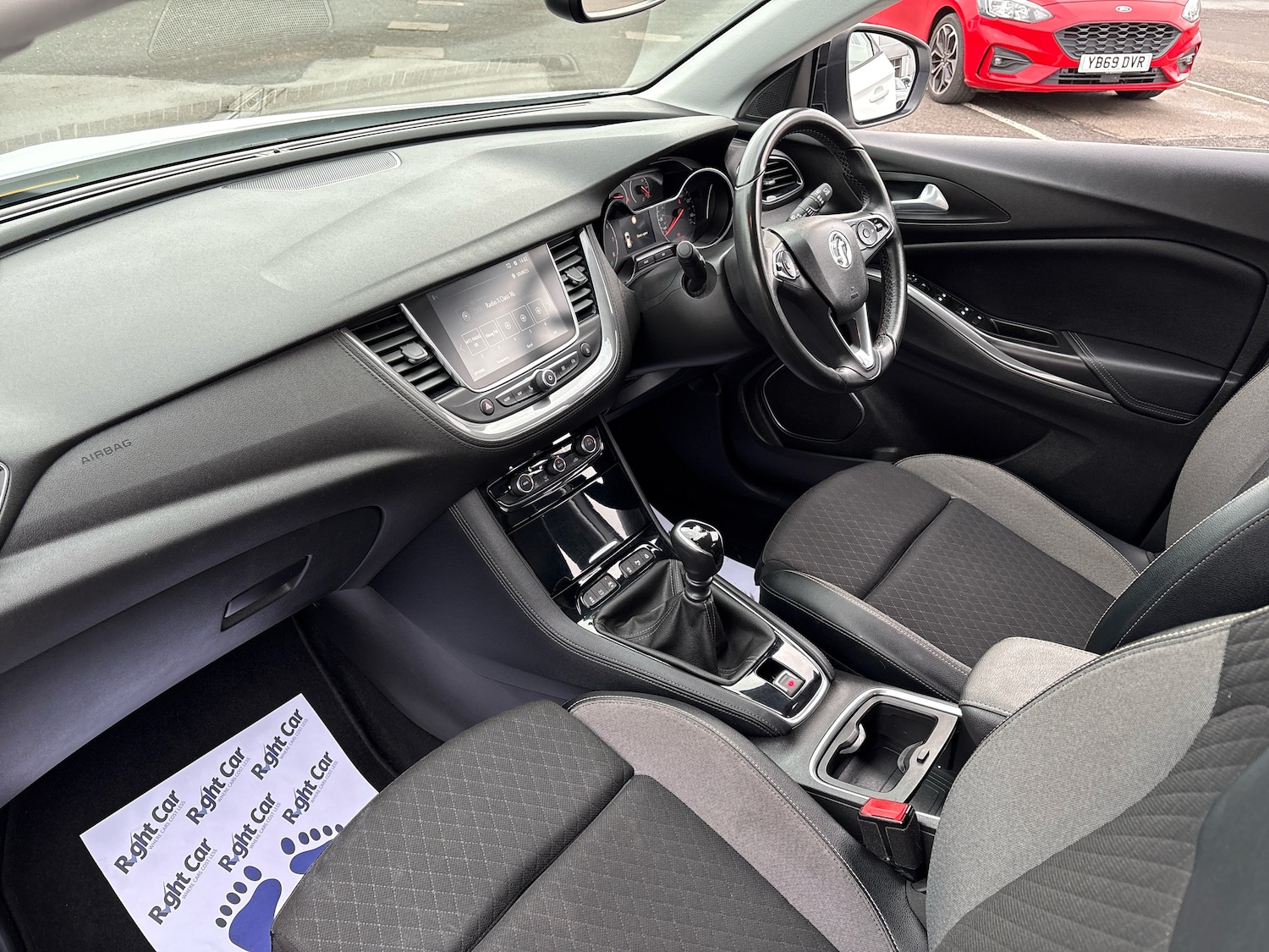 Used Vauxhall Grandland X 2019 for sale - 76826846: Photo 2