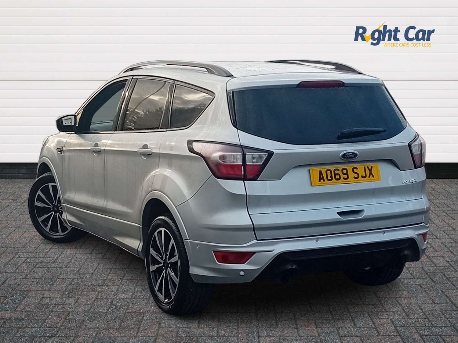 Used Ford Kuga 2019 for sale - 76623672: Photo 3
