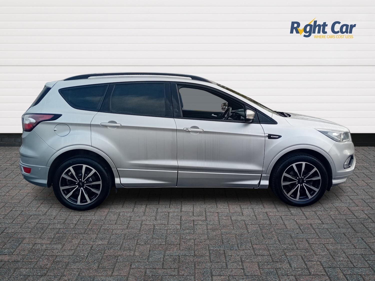 Used Ford Kuga 2019 for sale - 76623672: Photo 4