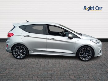 Used Ford Fiesta 2020 for sale - 77232298: Photo