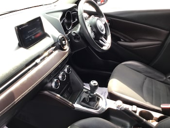 Used Mazda Mazda2 2018 for sale - 75176547: Photo