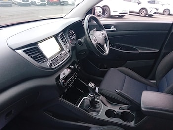 Used Hyundai TUCSON 2018 for sale - 77373123: Photo