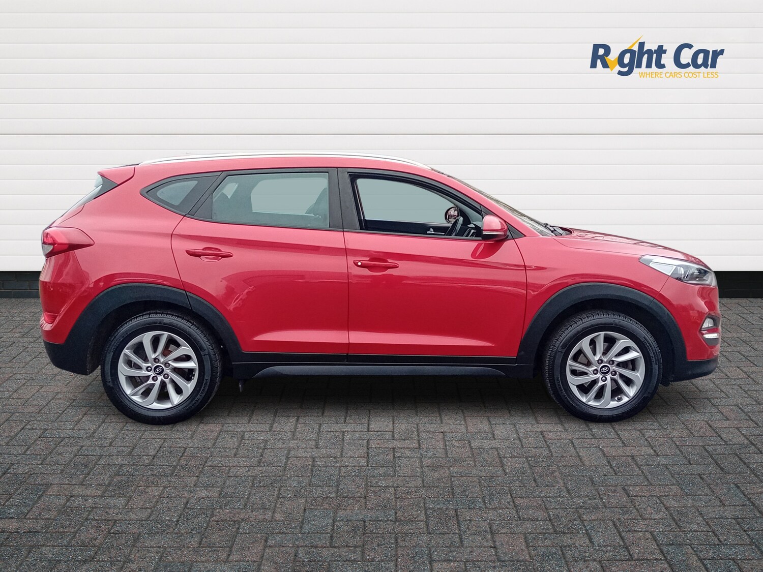 Used Hyundai TUCSON 2018 for sale - 77373123: Photo 4