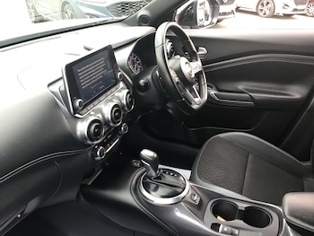 Used Nissan Juke 2023 for sale - 75930313: Photo