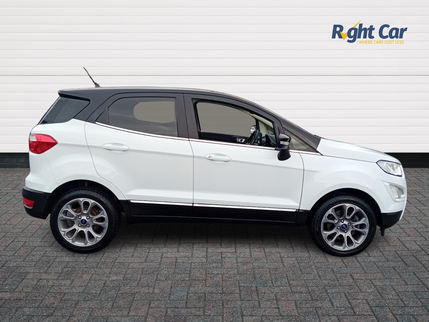 Used Ford Ecosport 2018 for sale - 76966829: Photo 4