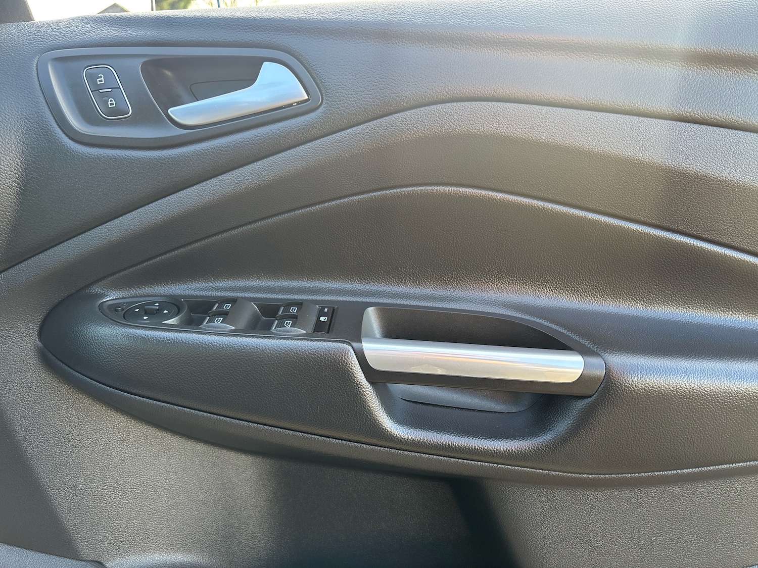 Used Ford Kuga 2019 for sale - 77232295: Photo 11