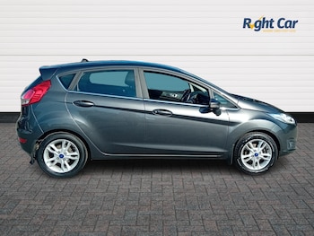 Used Ford Fiesta 2016 for sale - 76125155: Photo 4