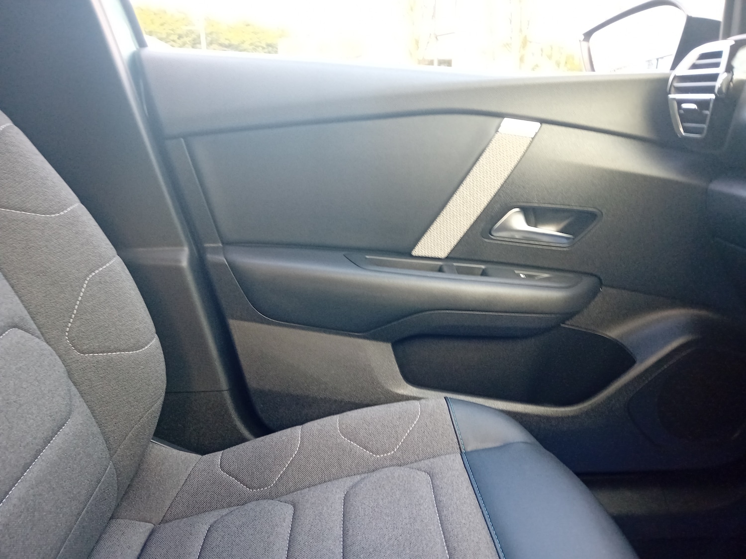 Used Citroen C4 2023 for sale - 78036850: Photo 11