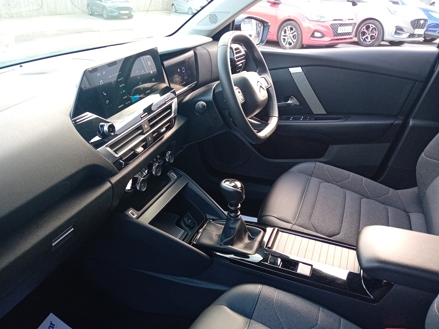 Used Citroen C4 2023 for sale - 78036850: Photo 2