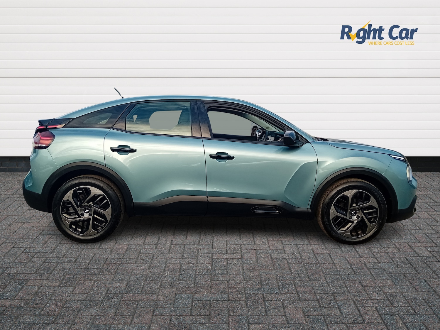 Used Citroen C4 2023 for sale - 78036850: Photo 4