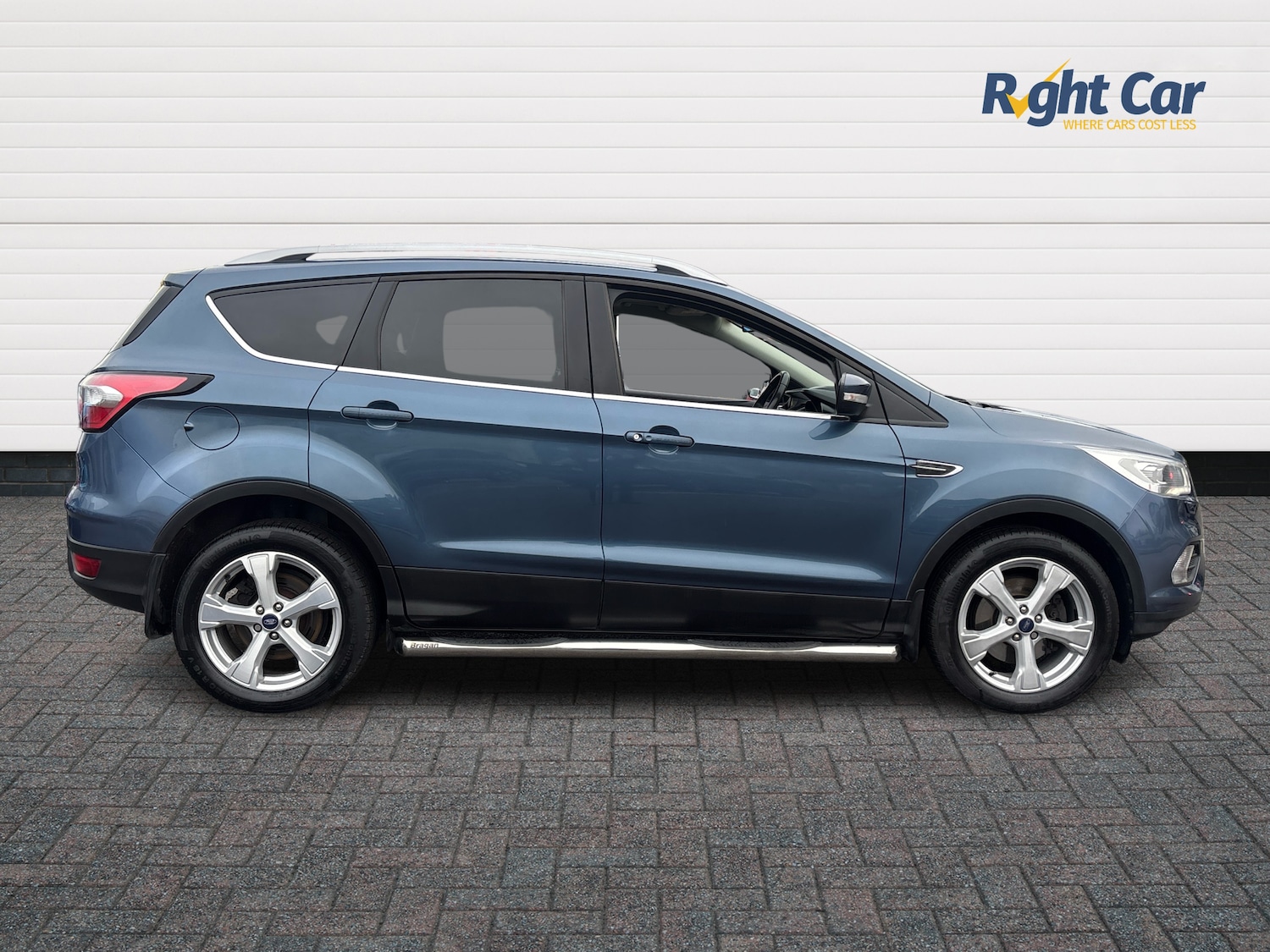 Used Ford Kuga 2018 for sale - 77232305: Photo 4
