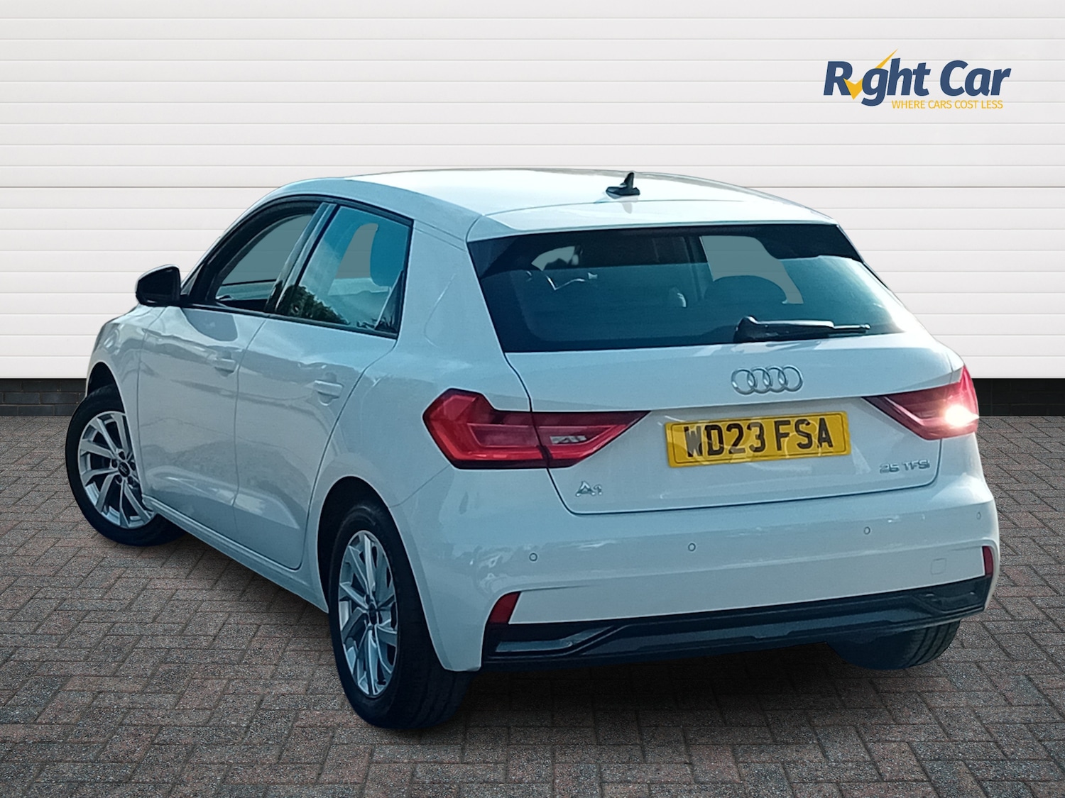 Used Audi A1 2023 for sale - 76229539: Photo 3