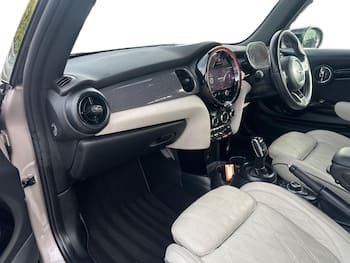 Used MINI Hatch 2023 for sale - 79743632: Photo