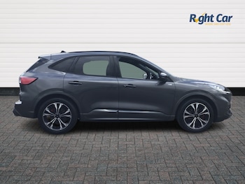Used Ford Kuga 2024 for sale - 75917229: Photo