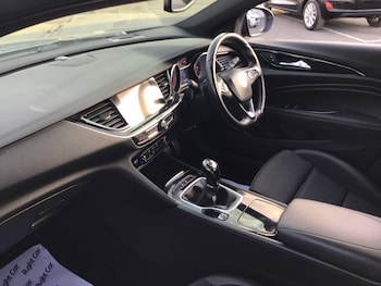 Used Vauxhall Insignia 2018 for sale - 77576528: Photo