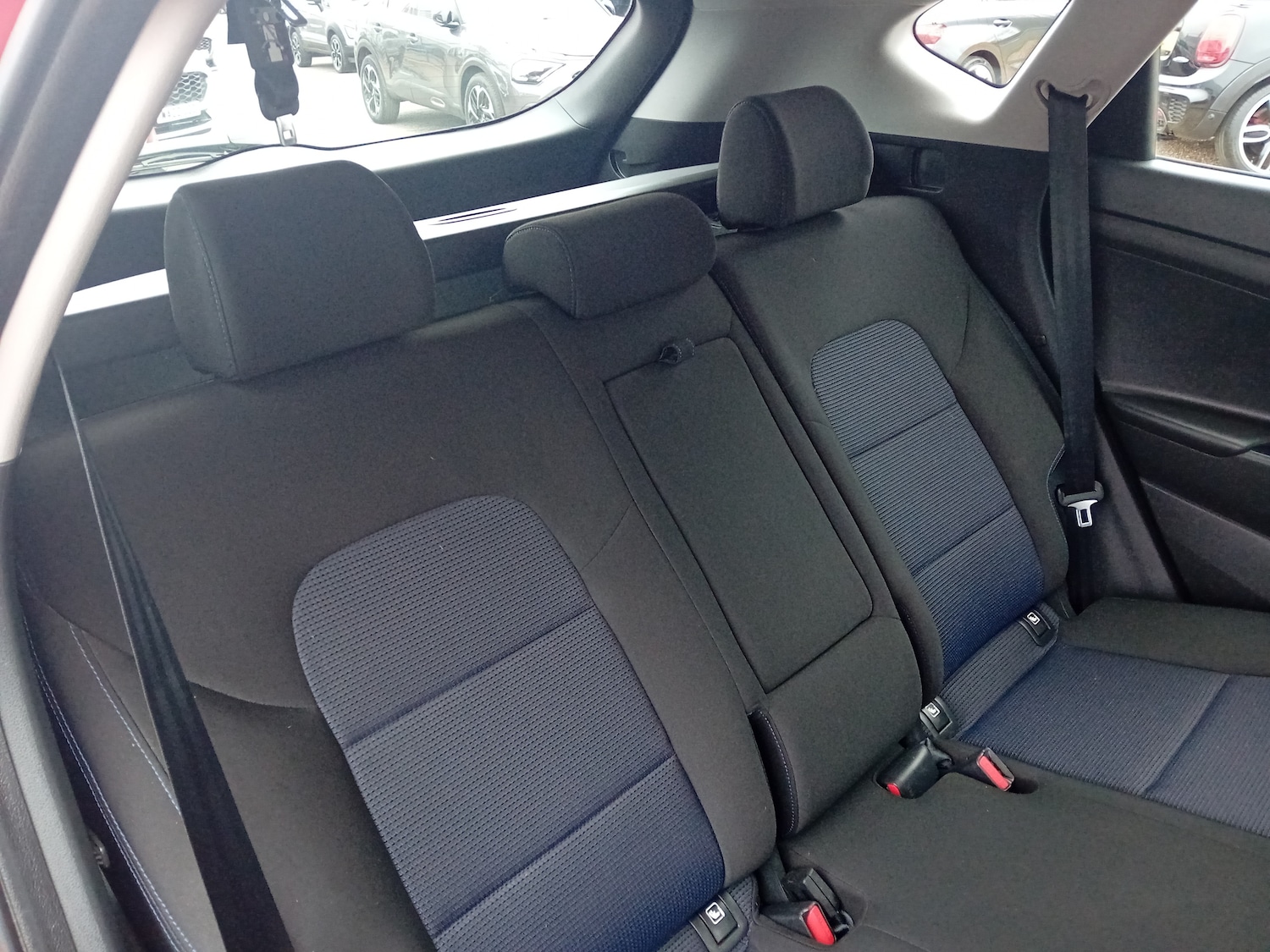 Used Hyundai TUCSON 2017 for sale - 77067938: Photo 10