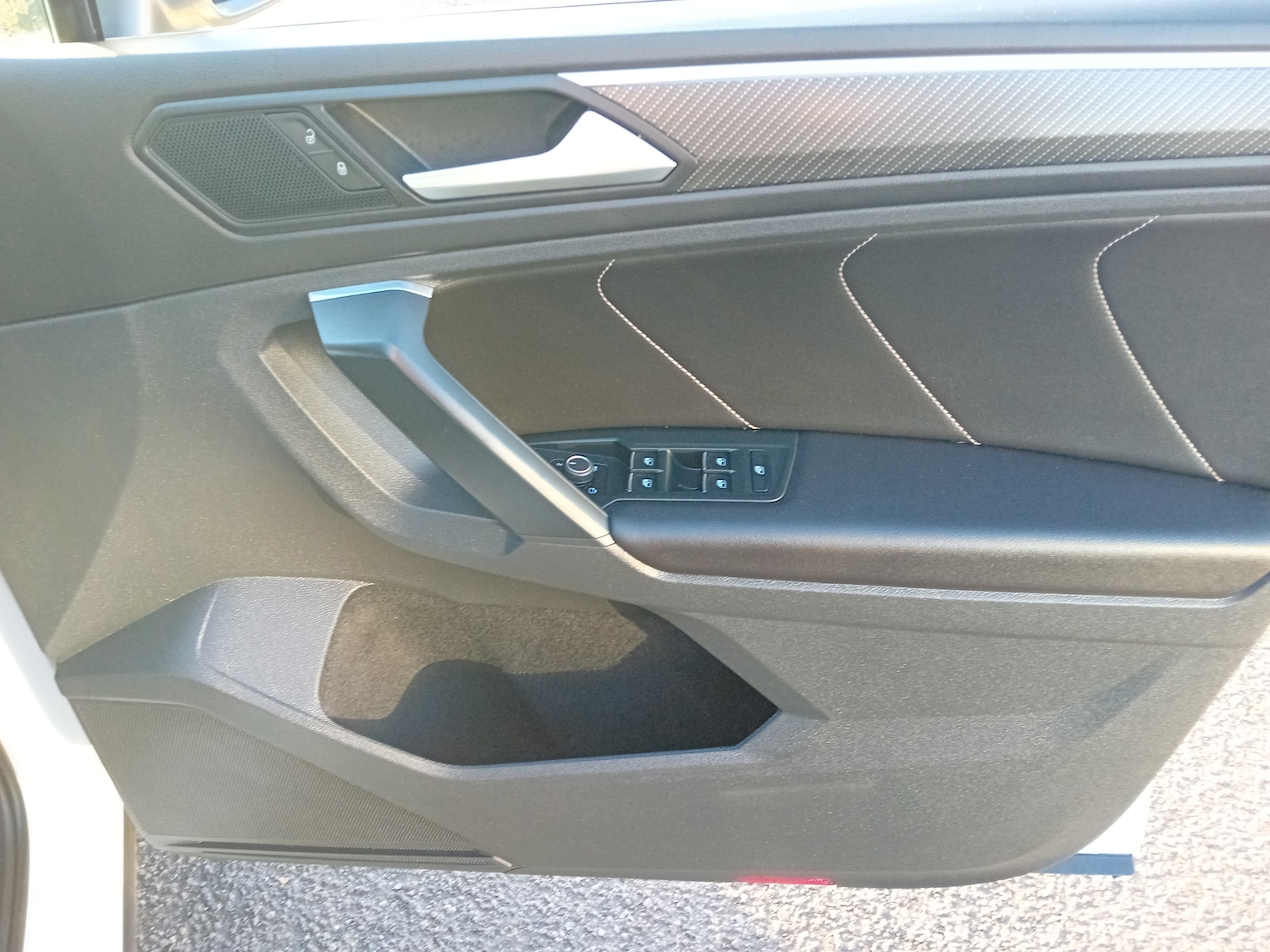 Used Volkswagen Tiguan 2023 for sale - 77316100: Photo 11