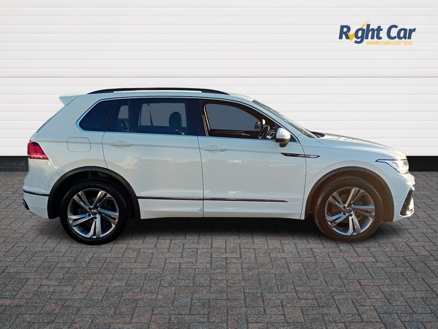 Used Volkswagen Tiguan 2023 for sale - 77316100: Photo 4