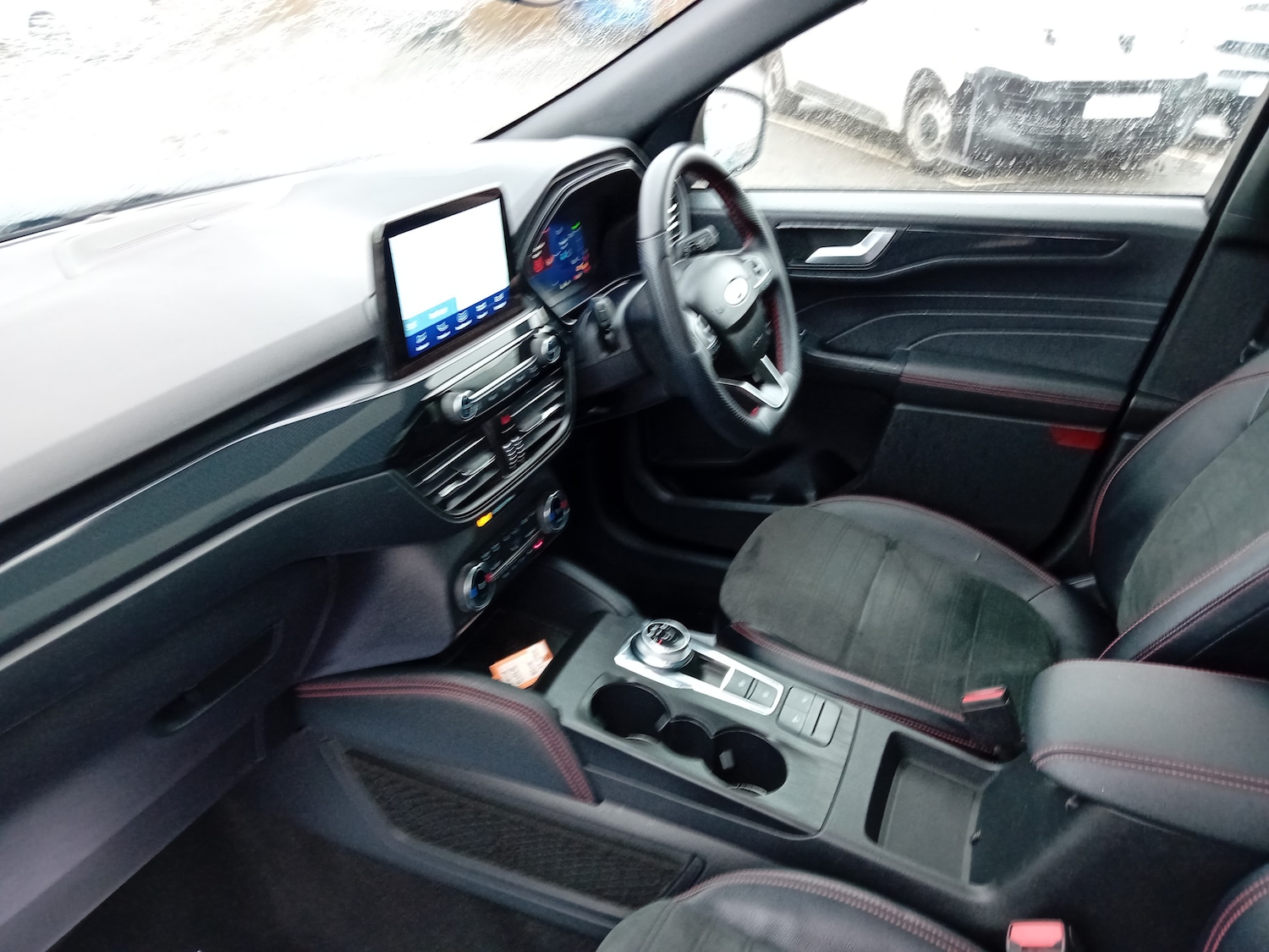 Used Ford Kuga 2022 for sale - 77552467: Photo 2