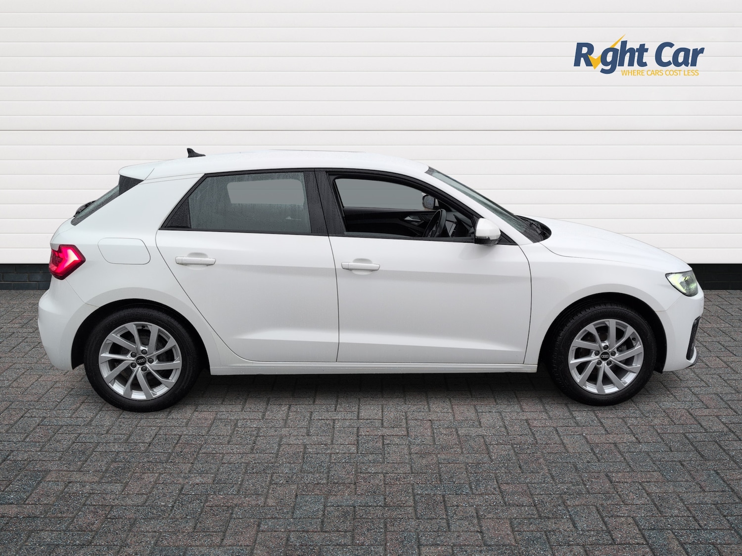 Used Audi A1 2021 for sale - 77470950: Photo 4
