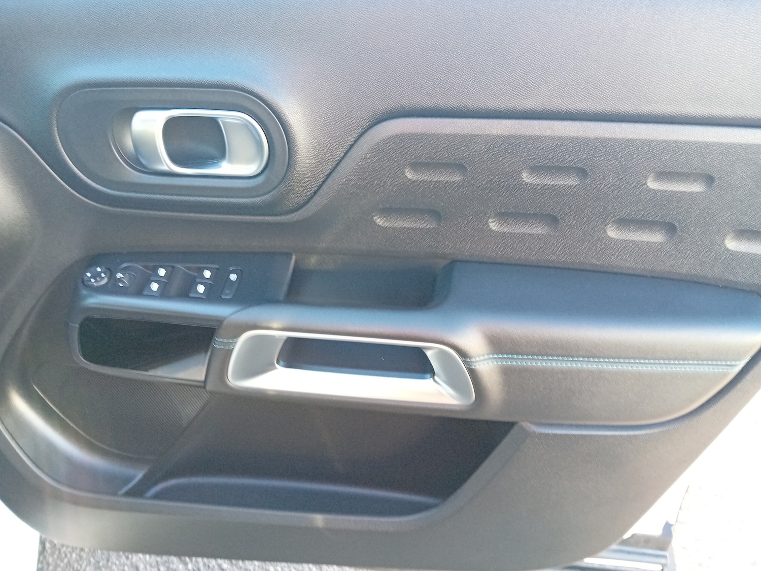 Used Citroen C5 Aircross 2023 for sale - 76351142: Photo 11