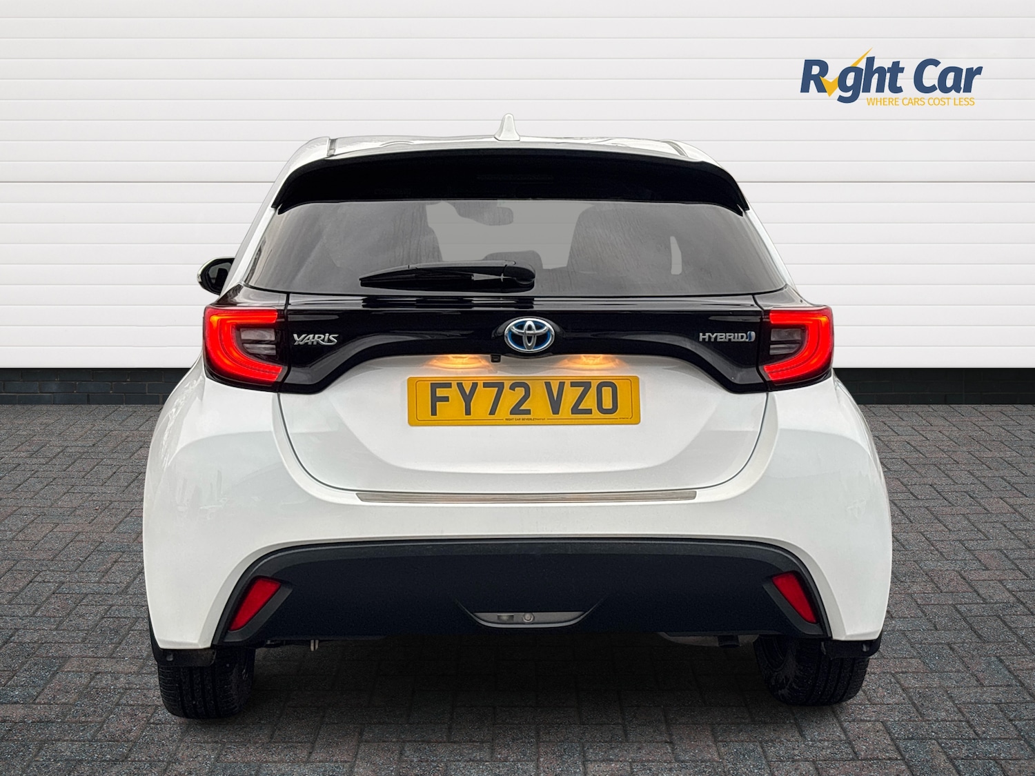 Used Toyota Yaris 2022 for sale - 76888874: Photo 12