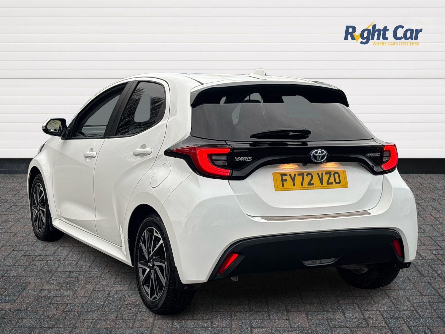 Used Toyota Yaris 2022 for sale - 76888874: Photo 3