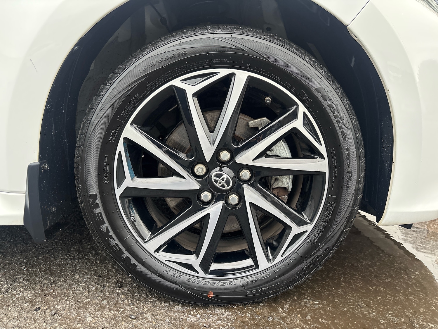 Used Toyota Yaris 2022 for sale - 76888874: Photo 5