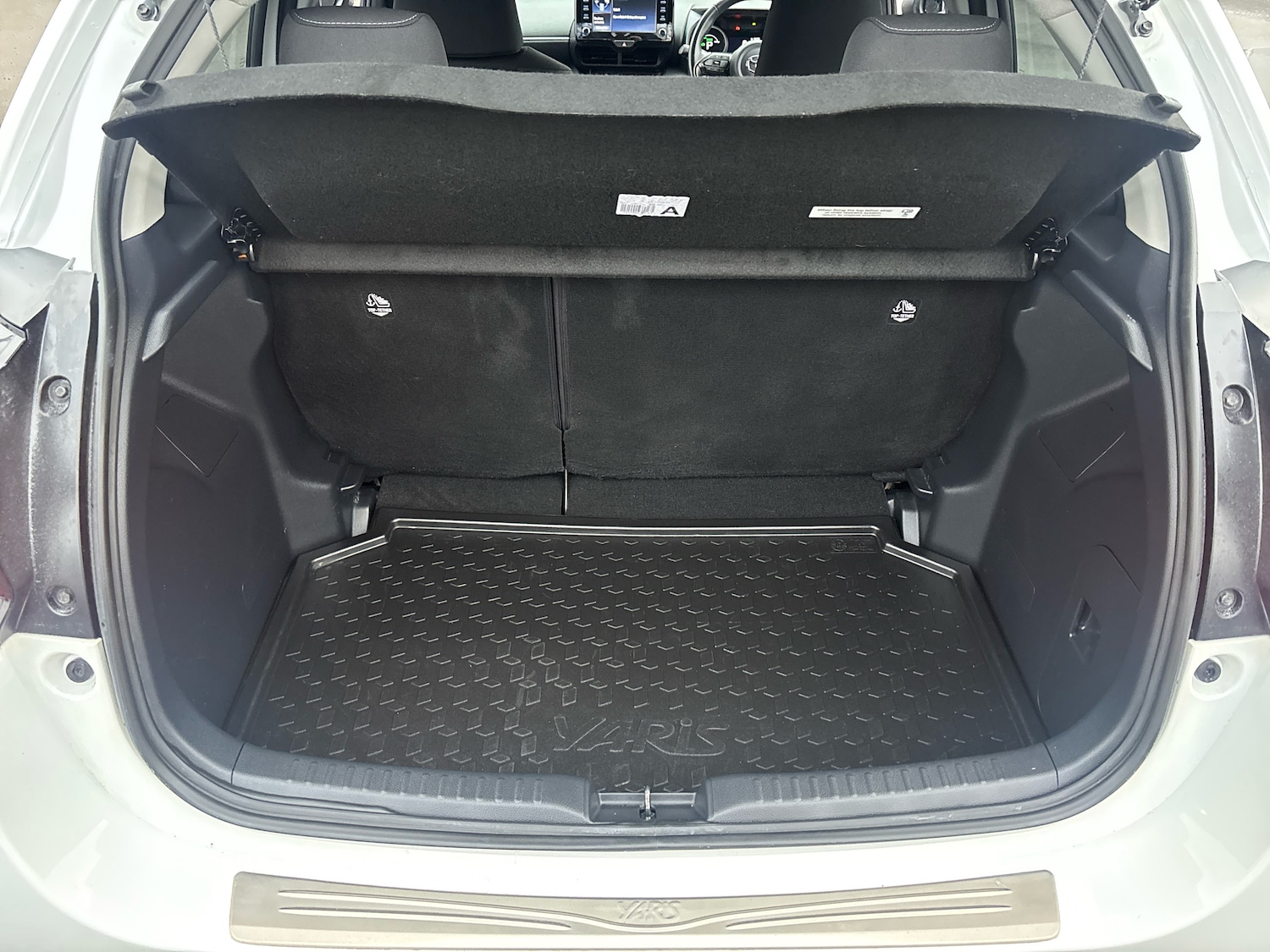 Used Toyota Yaris 2022 for sale - 76888874: Photo 9