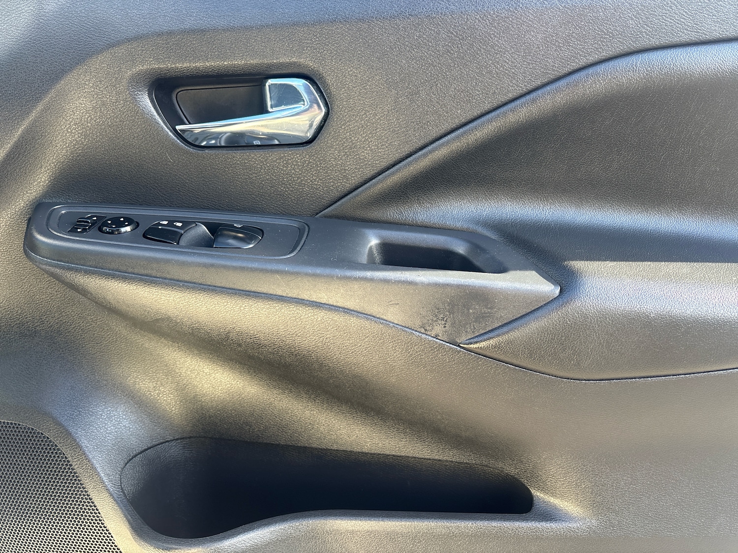 Used Nissan Micra 2022 for sale - 78022358: Photo 11