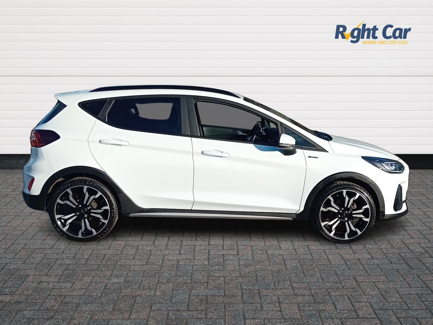Used Ford Fiesta 2023 for sale - 76609405: Photo 4