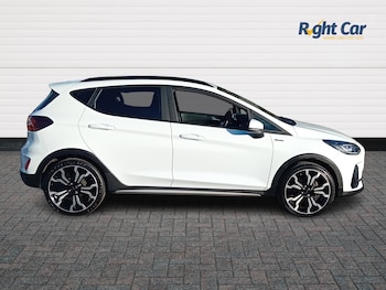 Used Ford Fiesta 2023 for sale - 76609405: Photo