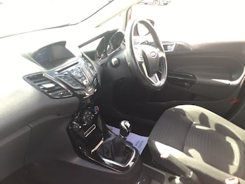 Used Ford Fiesta 2016 for sale - 75722532: Photo