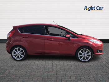 Used Ford Fiesta 2015 for sale - 78948805: Photo