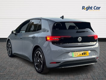 Used Volkswagen ID.3 2021 for sale - 76400510: Photo