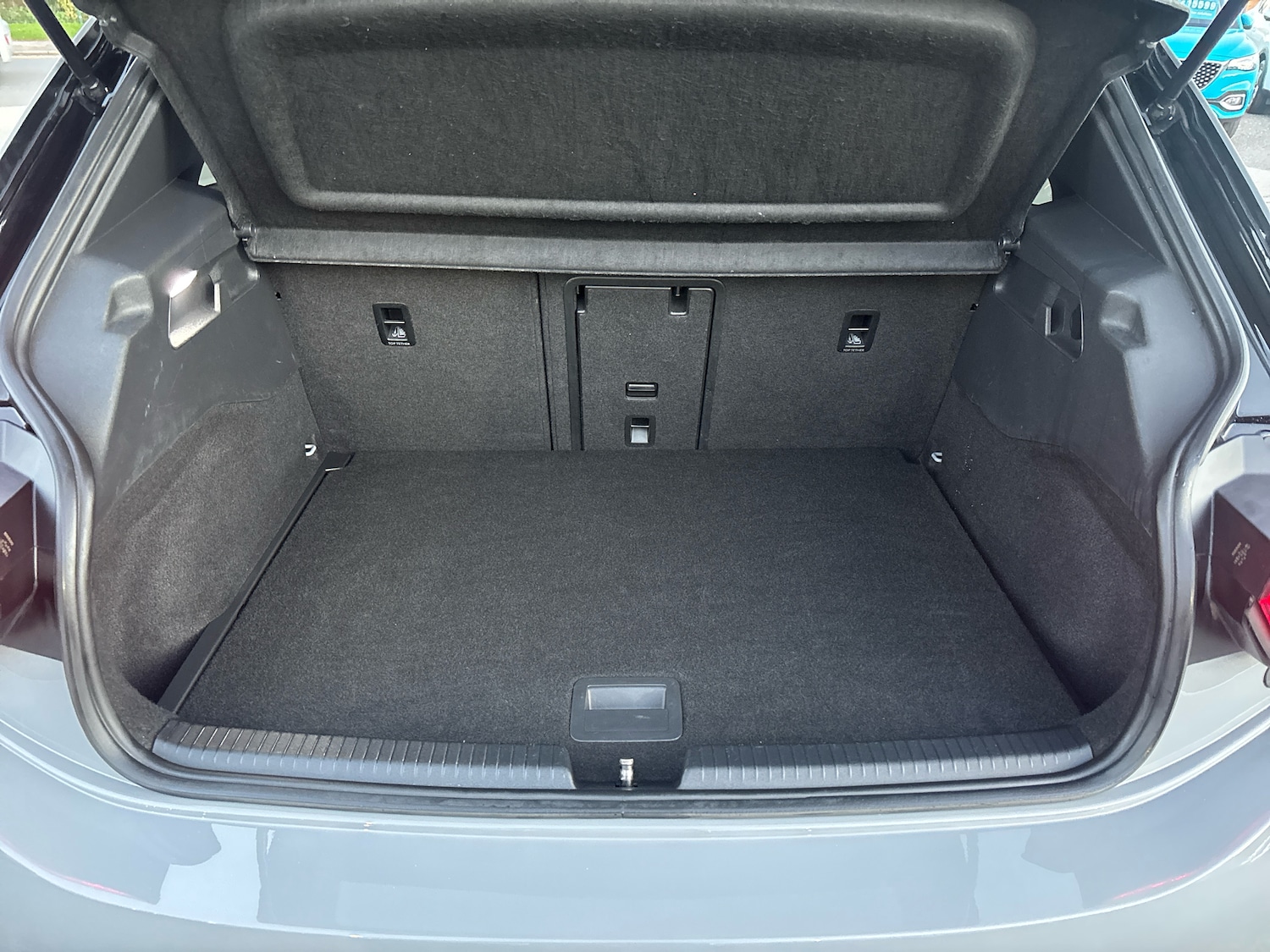 Used Volkswagen ID.3 2021 for sale - 76400510: Photo 9