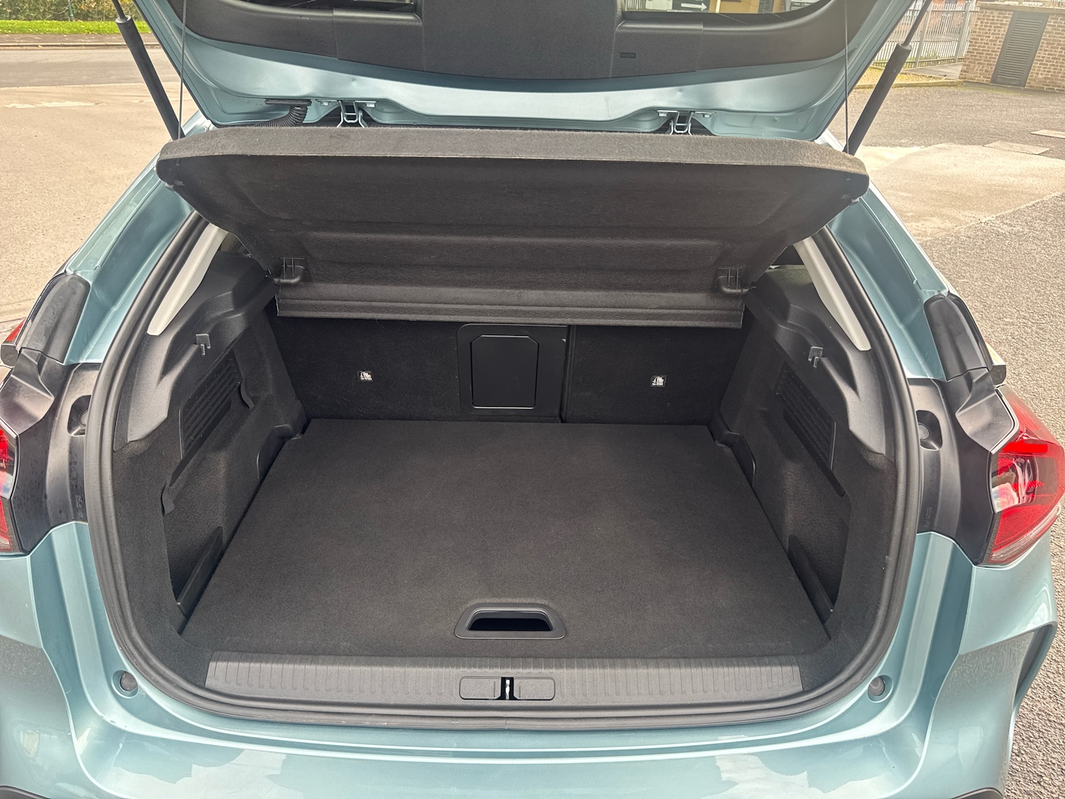 Used Citroen C4 2023 for sale - 76487121: Photo 9