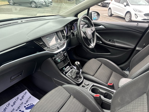 Used Vauxhall Astra 2019 for sale - 76285821: Photo 2