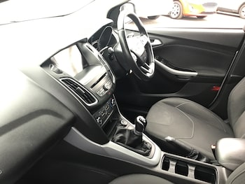 Used Ford Focus 2016 for sale - 75648713: Photo