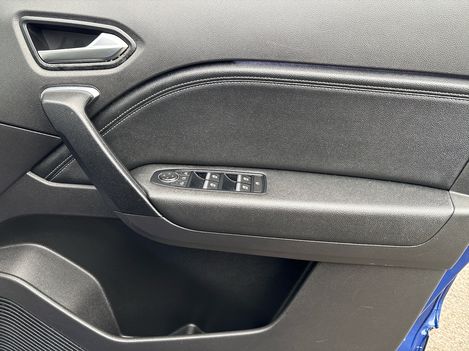 Used Renault Captur 2024 for sale - 76731662: Photo 11