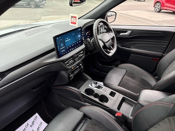 Used Ford Kuga 2024 for sale - 76241849: Photo 2